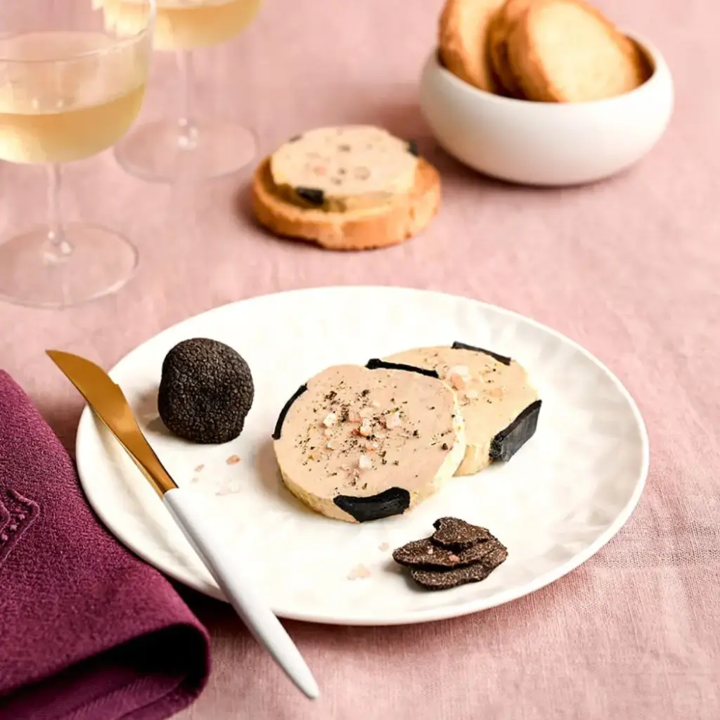 Foie Gras d´Oie Entier du Sud-Ouest - PÉRIGORD Truffé  (5 % de Truffes Noires)
