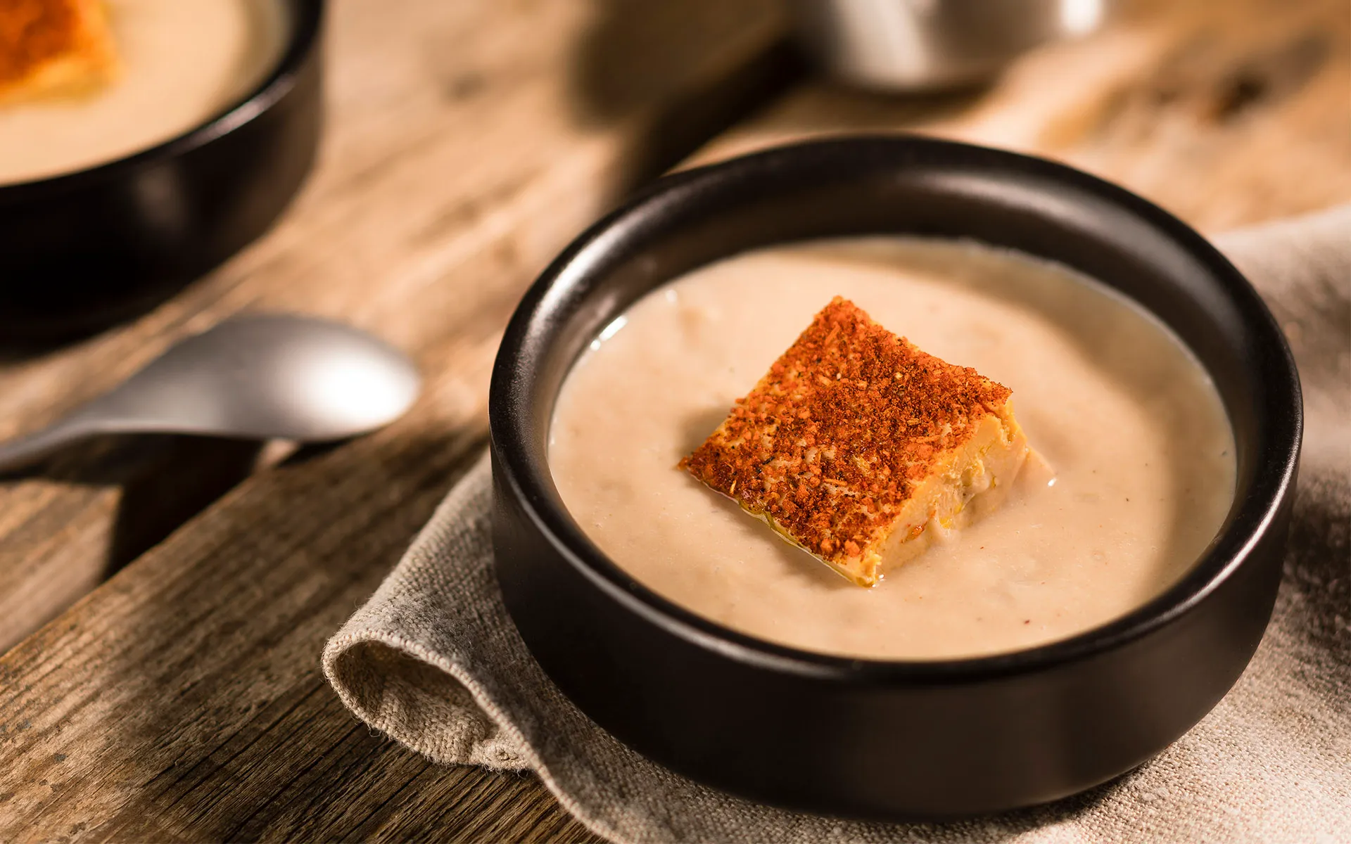 Recette de Crème de navet et dés de foie gras