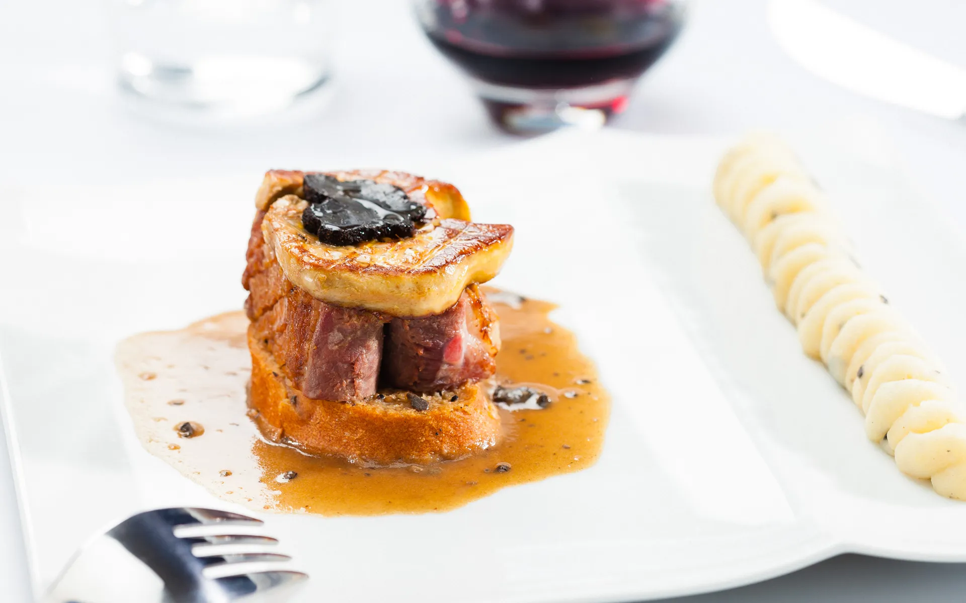 Recette du Magret façon Rossini et sa purée aux Truffes