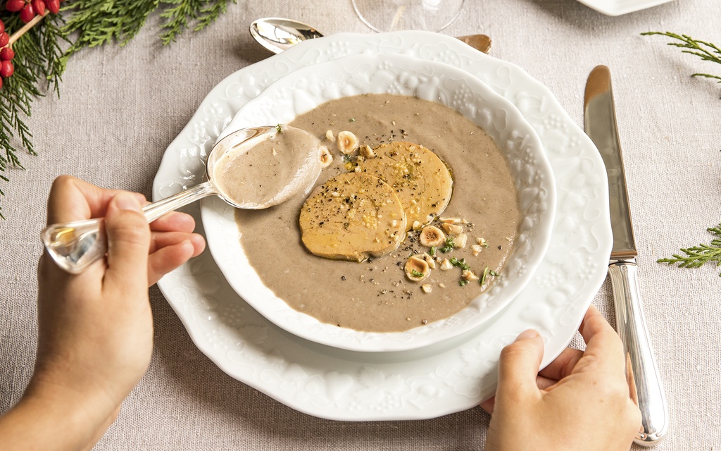 Crémeux châtaignes et champignons, foie gras & noisettes du Piémont